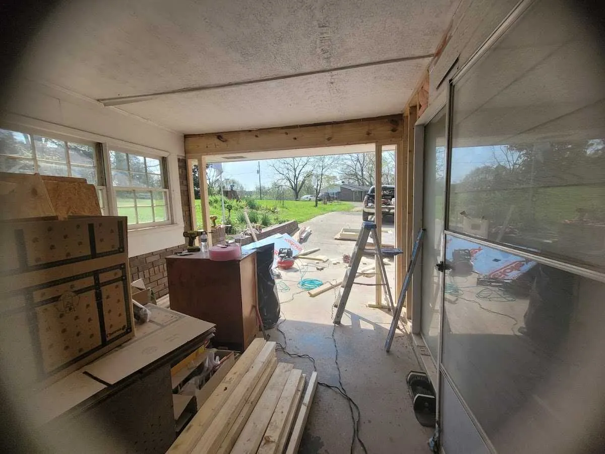 Air movers and dehumidifier for Drying & Dehumidification in Hanahan